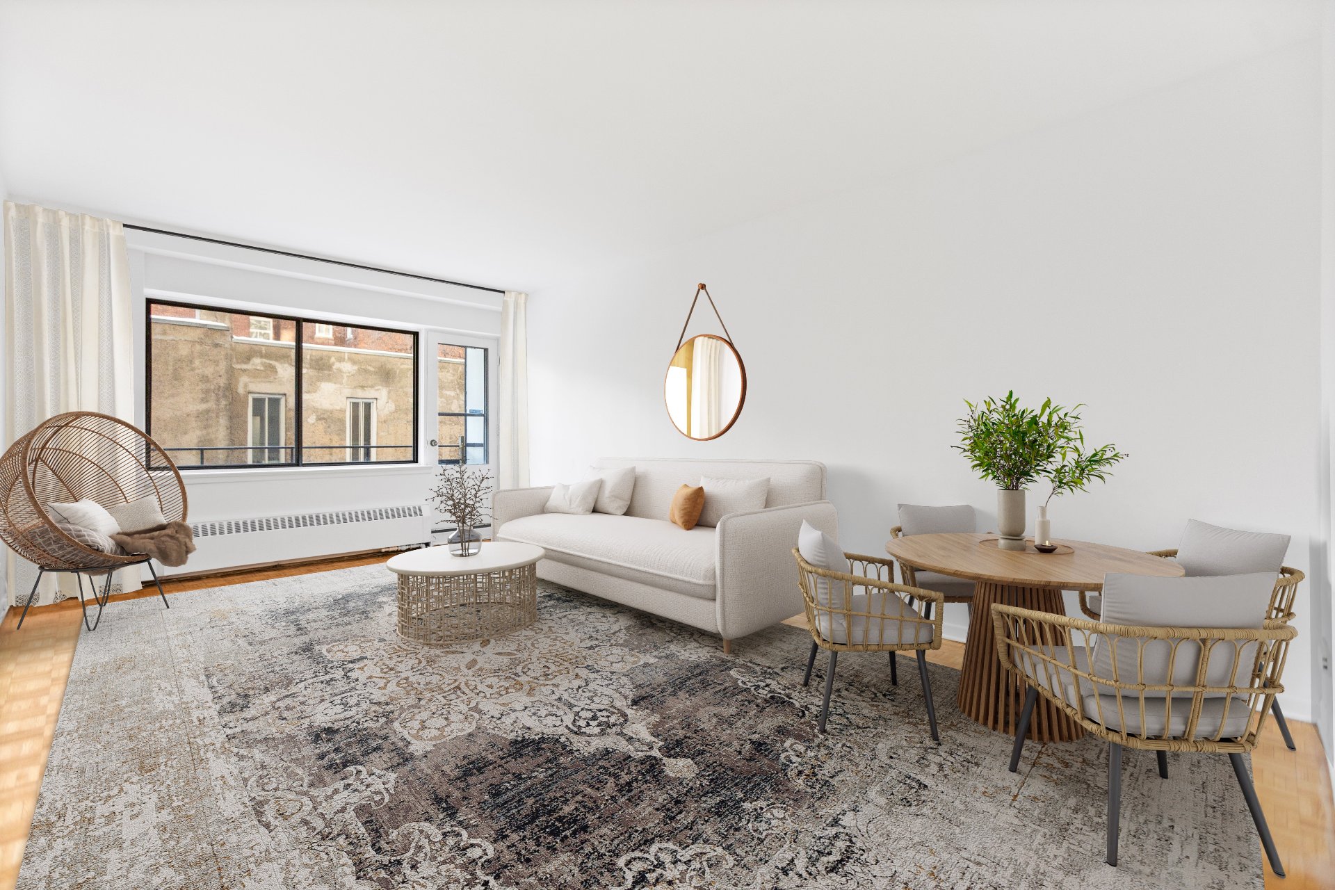 #208-2300 Rue St Mathieu