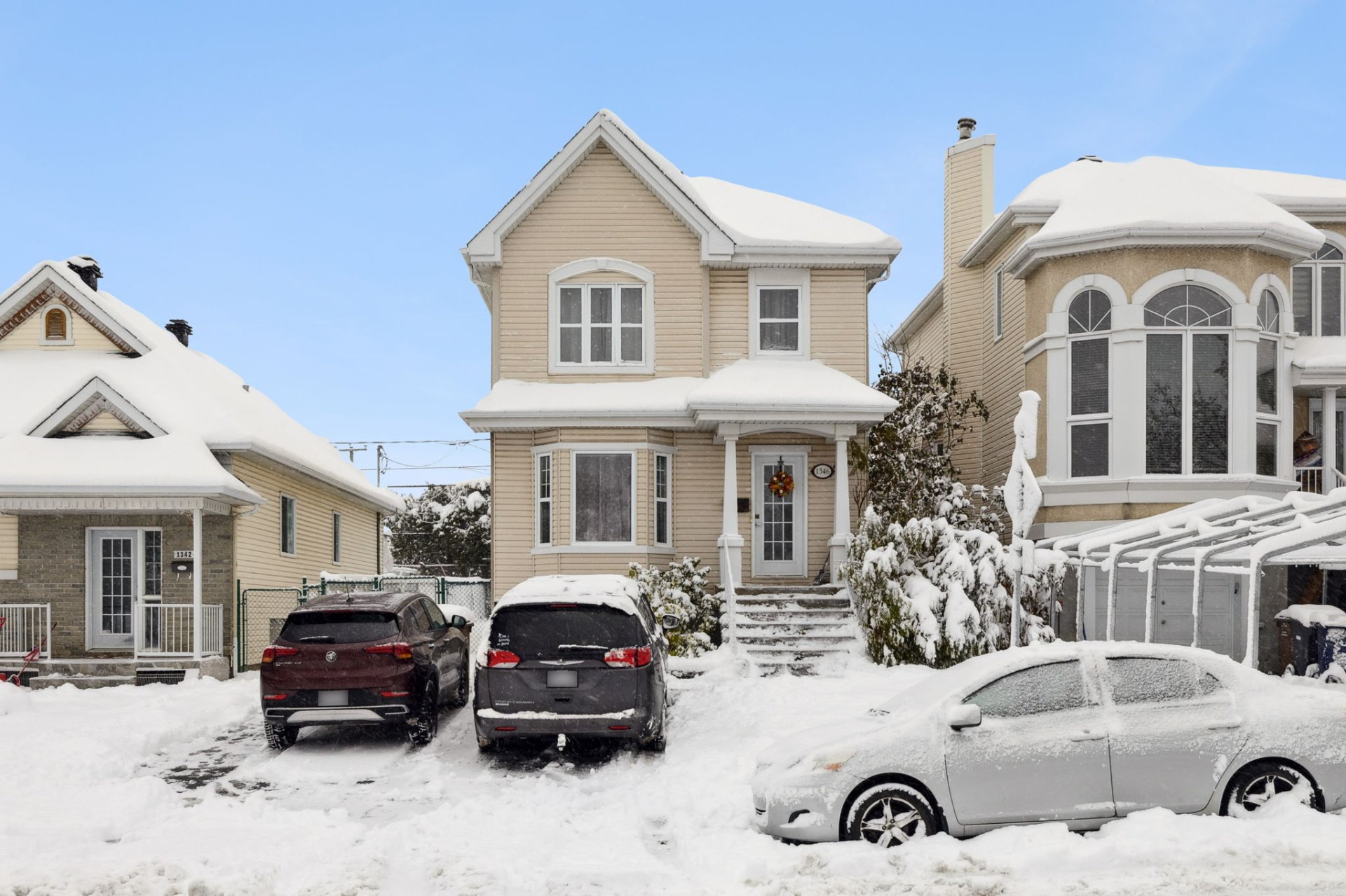 1346 Av. des Nénuphars